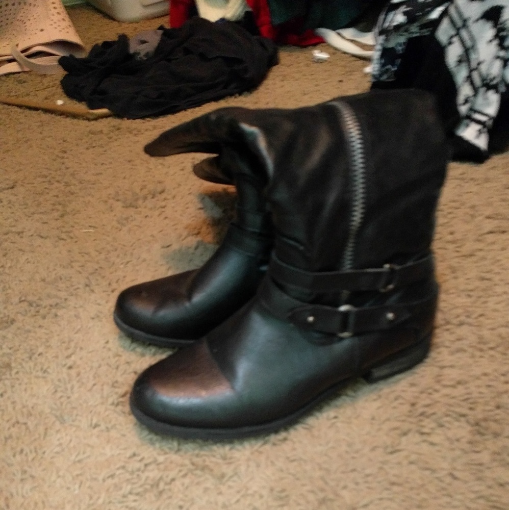 Brand new Boots